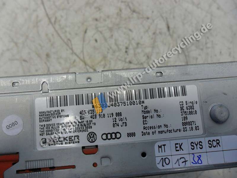 Audi A8 D3 4E BJ2002 CD Spieler 4E0035119